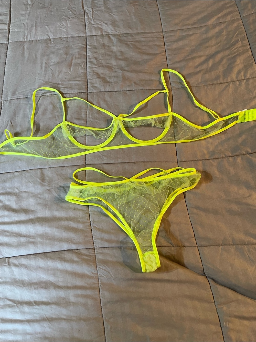 SHEIN Neon Yellow Sheer Lace Underwire Bra & Bikini Set